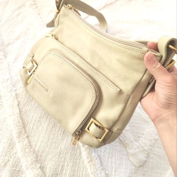 Stone Mountain Grey Shoulder Bag Purse - Picture 3 of 9